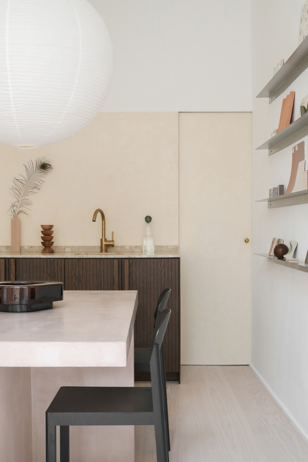 https://media.laparqueterienouvelle.fr/cache-buster-2-1700148598/website/var/tmp/image-thumbnails/20000/20190/thumb__magento_equigrid_v/parquet-douglas-contrecolle-extreme-select-152-02_laparqueterienouvelle_2800.jpeg