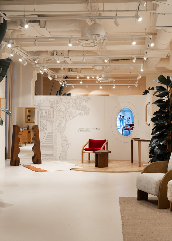 https://media.laparqueterienouvelle.fr/cache-buster-2-1745336155/website/var/tmp/image-thumbnails/20000/22474/thumb__magento_equigrid_v/parquet-chene-massif-dalle-versailles-contemporain-brut-fini-sur-place-prbis-go0-tikamoon-s178-04_laparqueterienouvelle_2800.jpeg